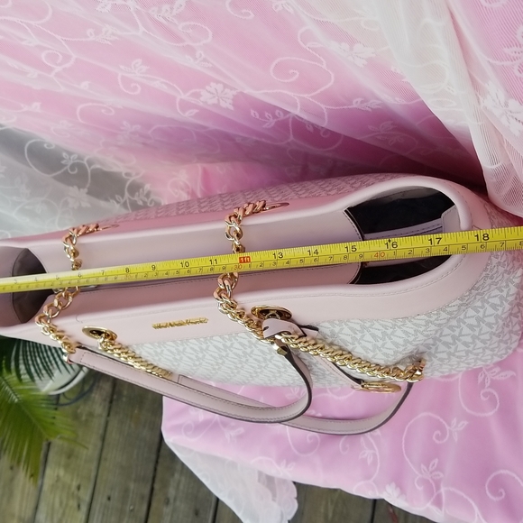 Authentic Michael Kors Large Purse  EUC - Picture 10 of 12